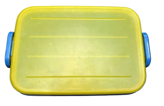 APPOLLO LUNCH BOX YELLOW LID BLUE BASE