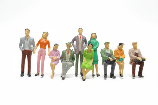 👥 1:50 Scale Painted Miniature People Figures